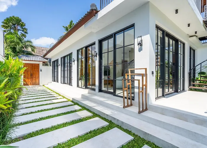 Vista Villa *